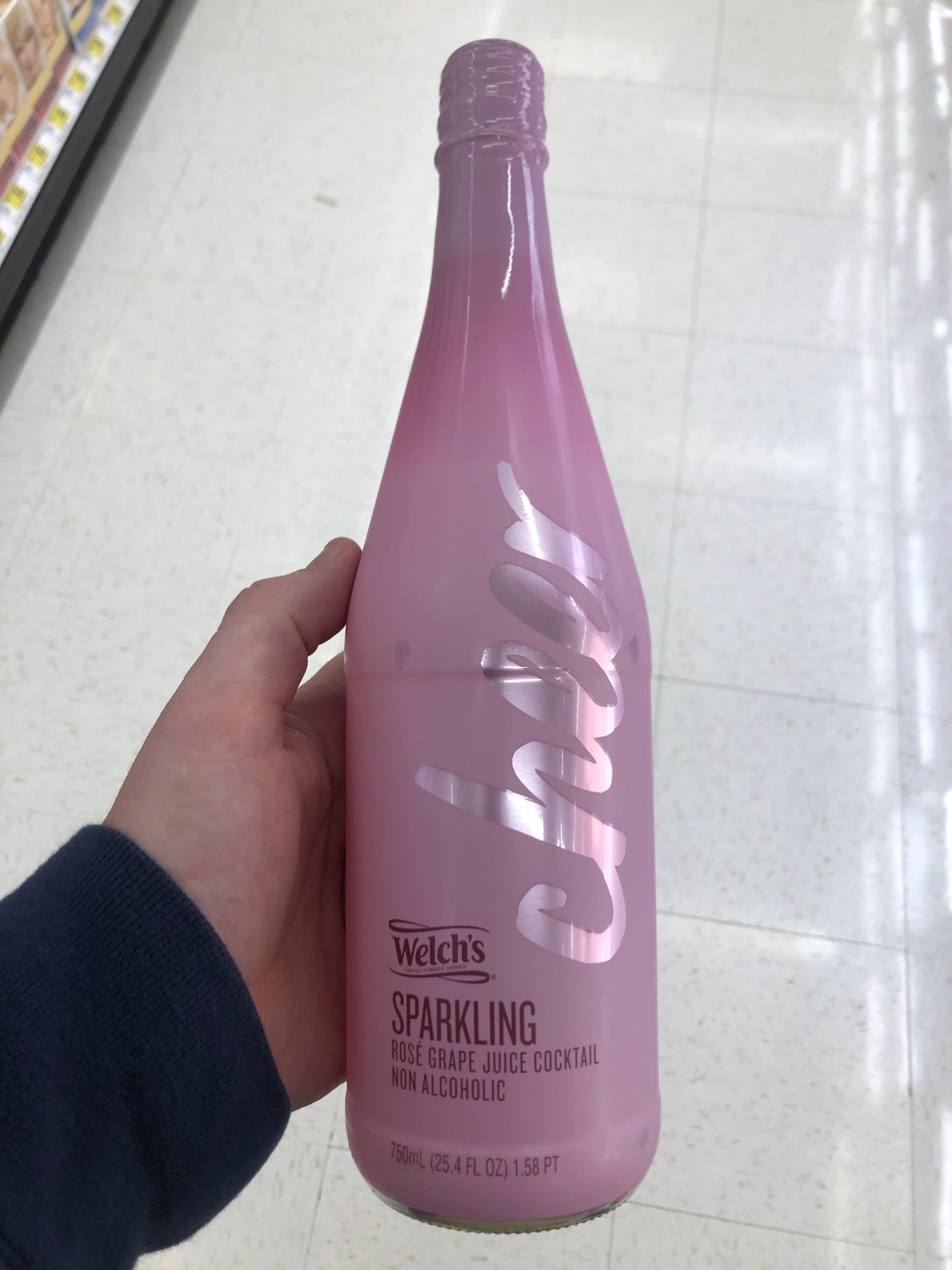 Welch’s Sparkling Rosé Grape Juice NON-ALCOHOLIC