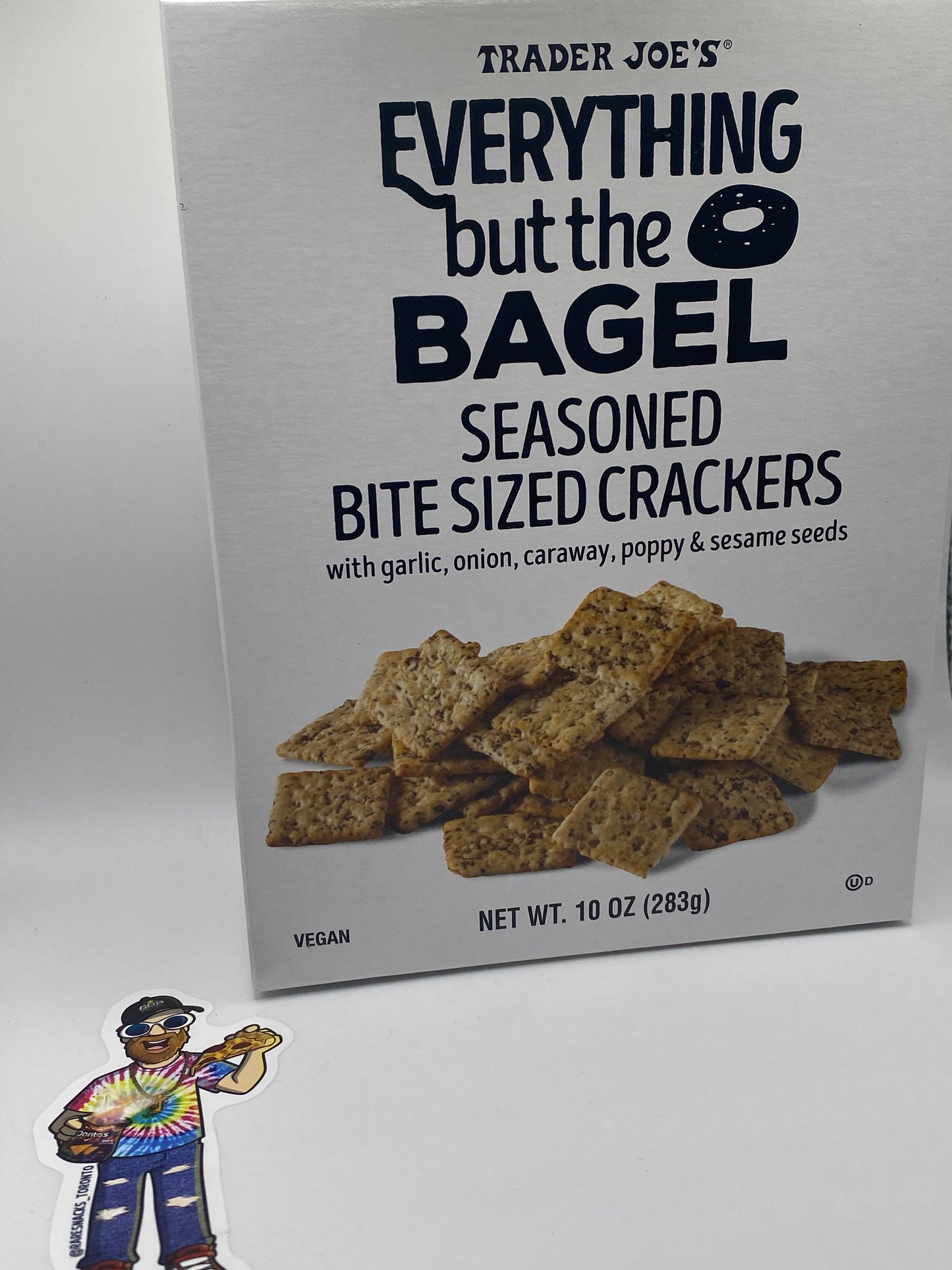 Trader Joes Everything but the Bagel seasoned Crackers 283g