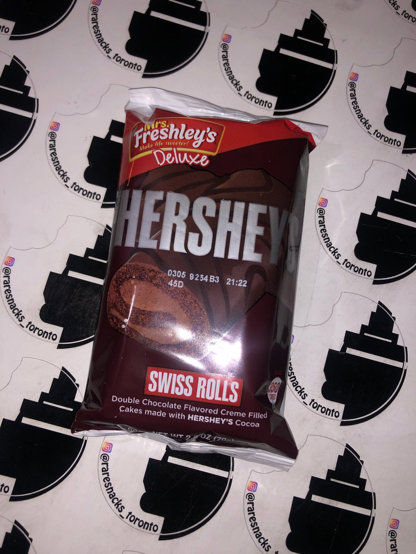 Mrs. Freshley’s Hershey Swiss Roll 79g