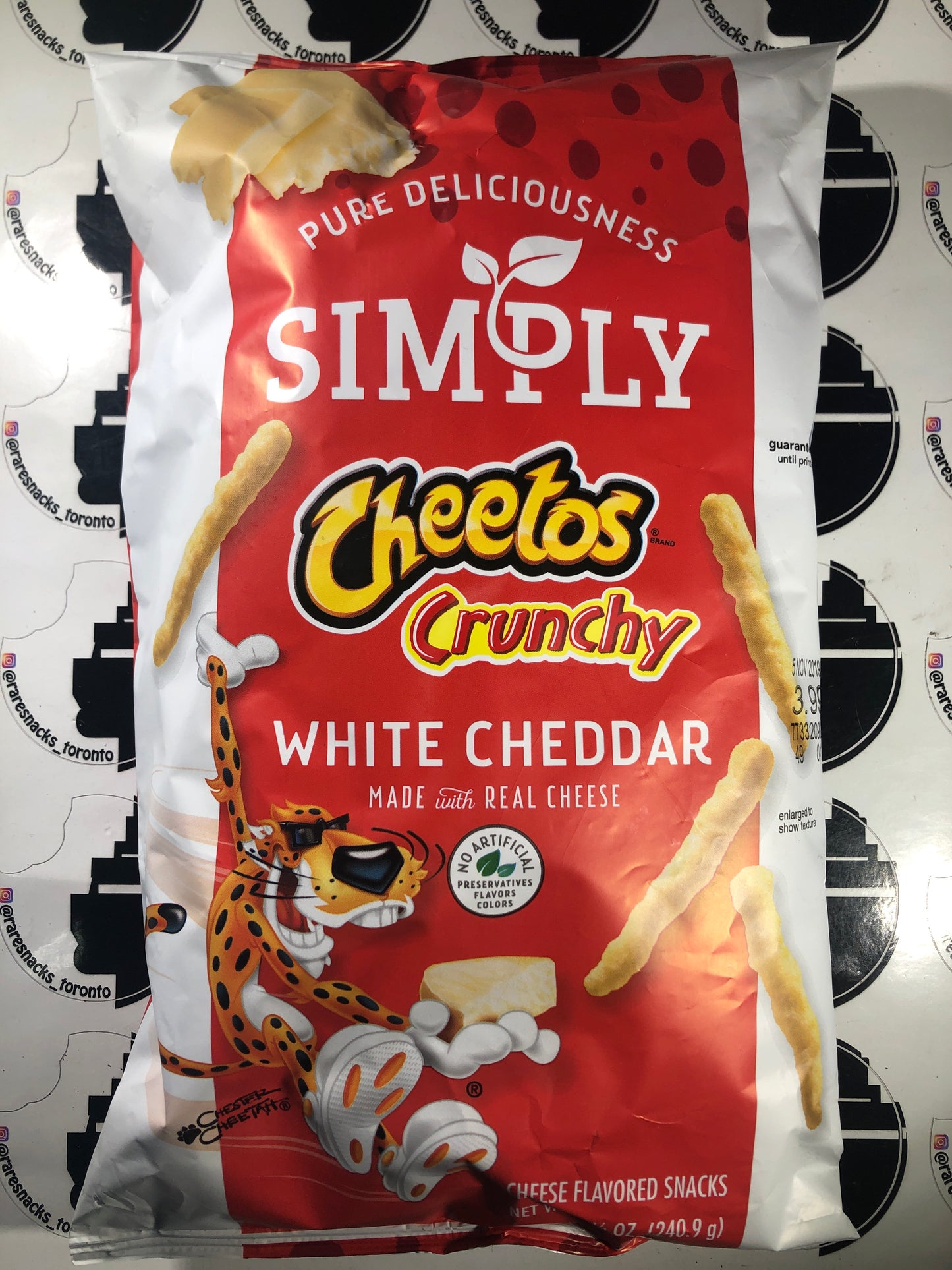 Cheetos Crunchy White Cheddar